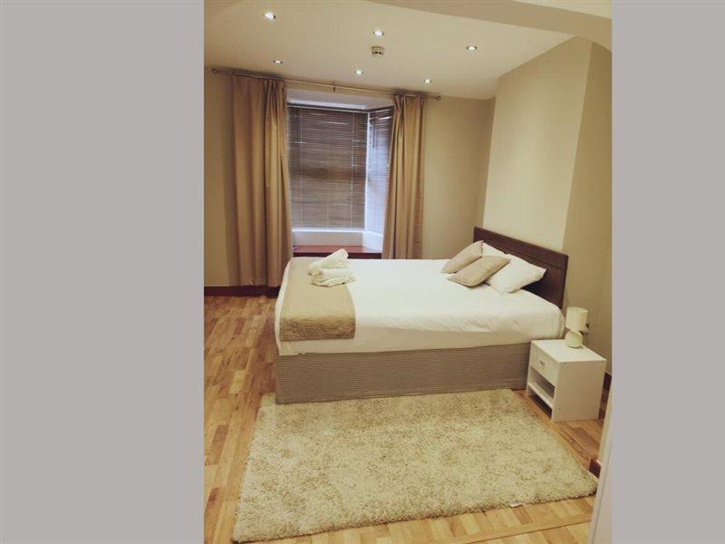 The R Inn Hotel Desborough Екстериор снимка